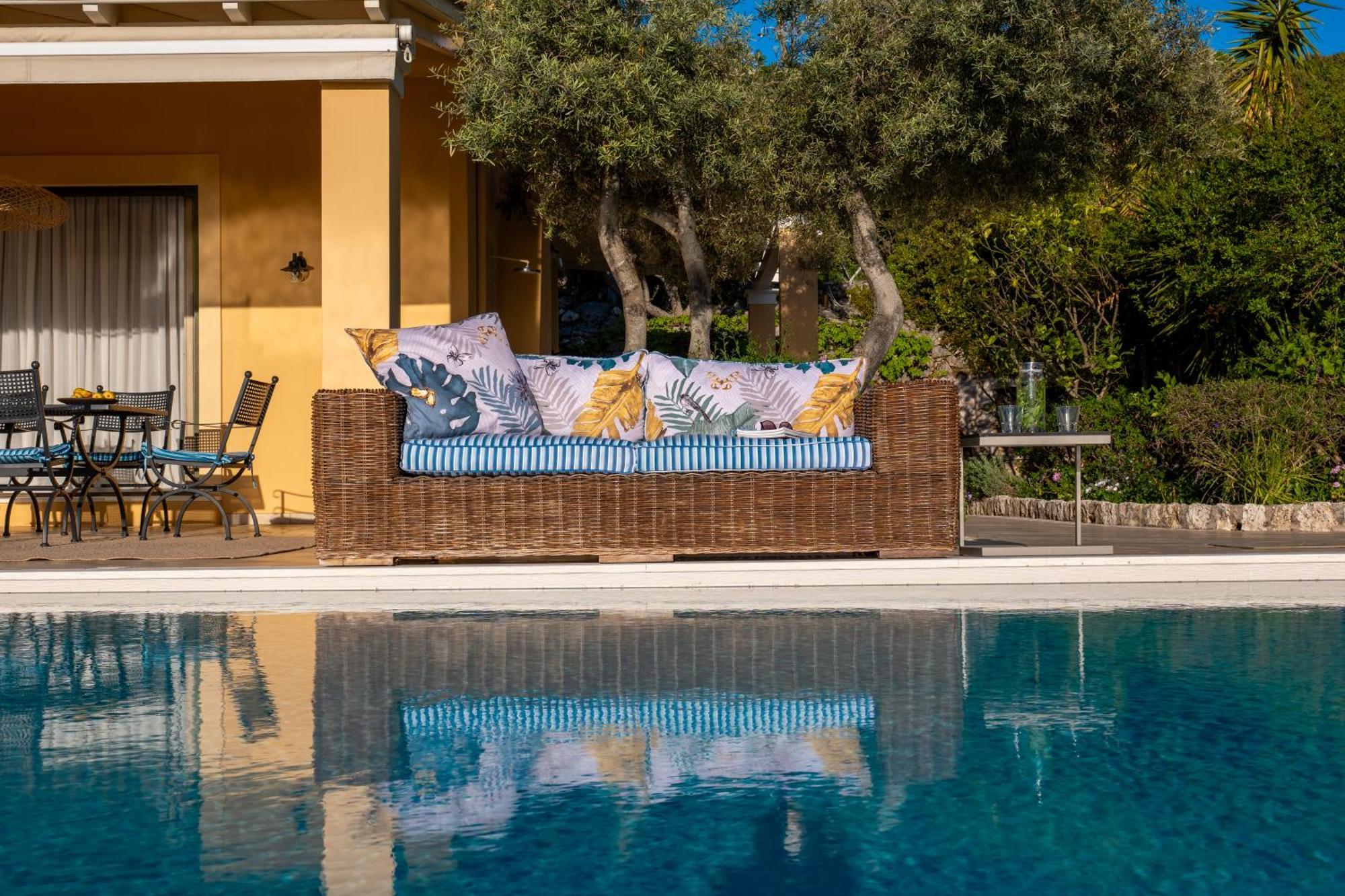 Artblue Villas Tsoukaládhes المظهر الخارجي الصورة