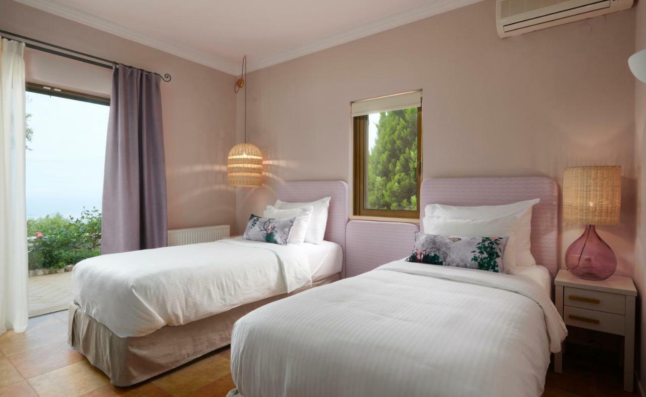 Artblue Villas Tsoukaládhes المظهر الخارجي الصورة